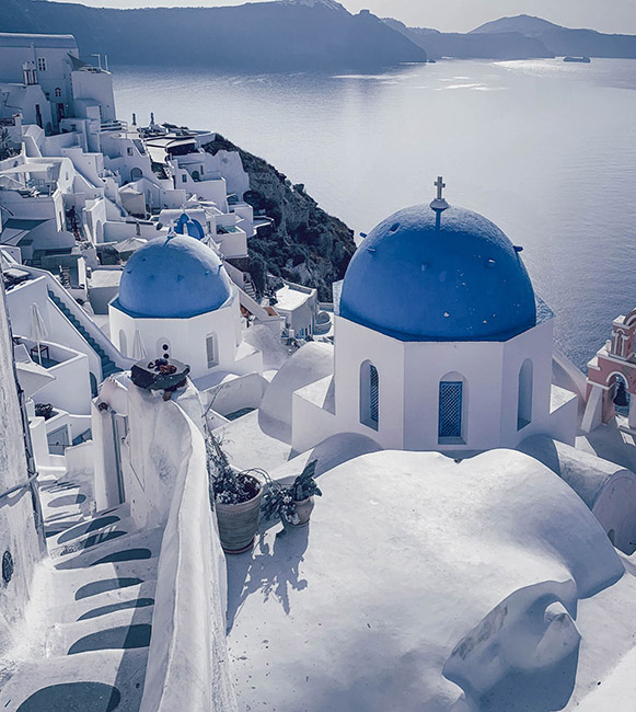 explore santorini