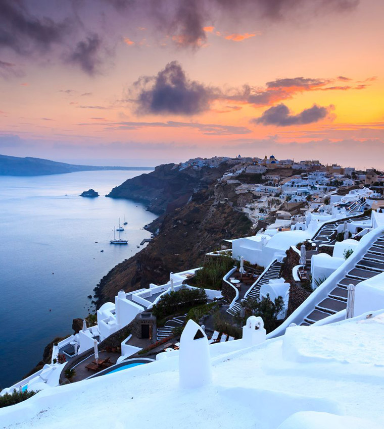 santorini caldera sailing